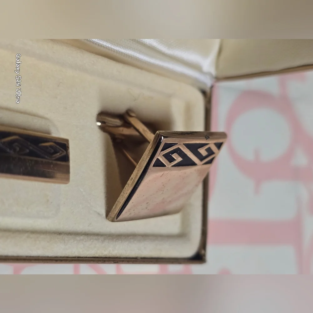 Vintage SWANK Gold Plated Men's Cufflinks Original Box GUC